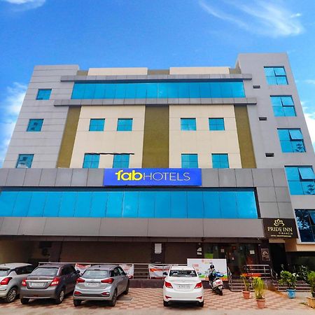 Fabhotel Pride Inn Financia - Nr Dlf Cyber City, Gachibowli Hajdarábád Exteriér fotografie
