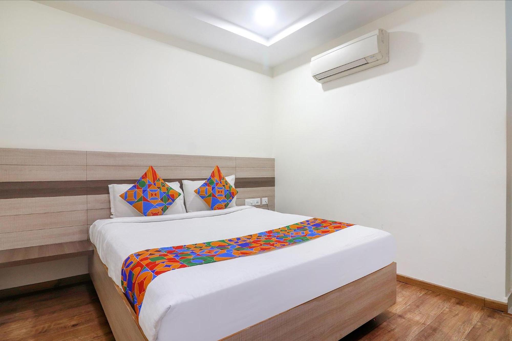 Fabhotel Pride Inn Financia - Nr Dlf Cyber City, Gachibowli Hajdarábád Exteriér fotografie
