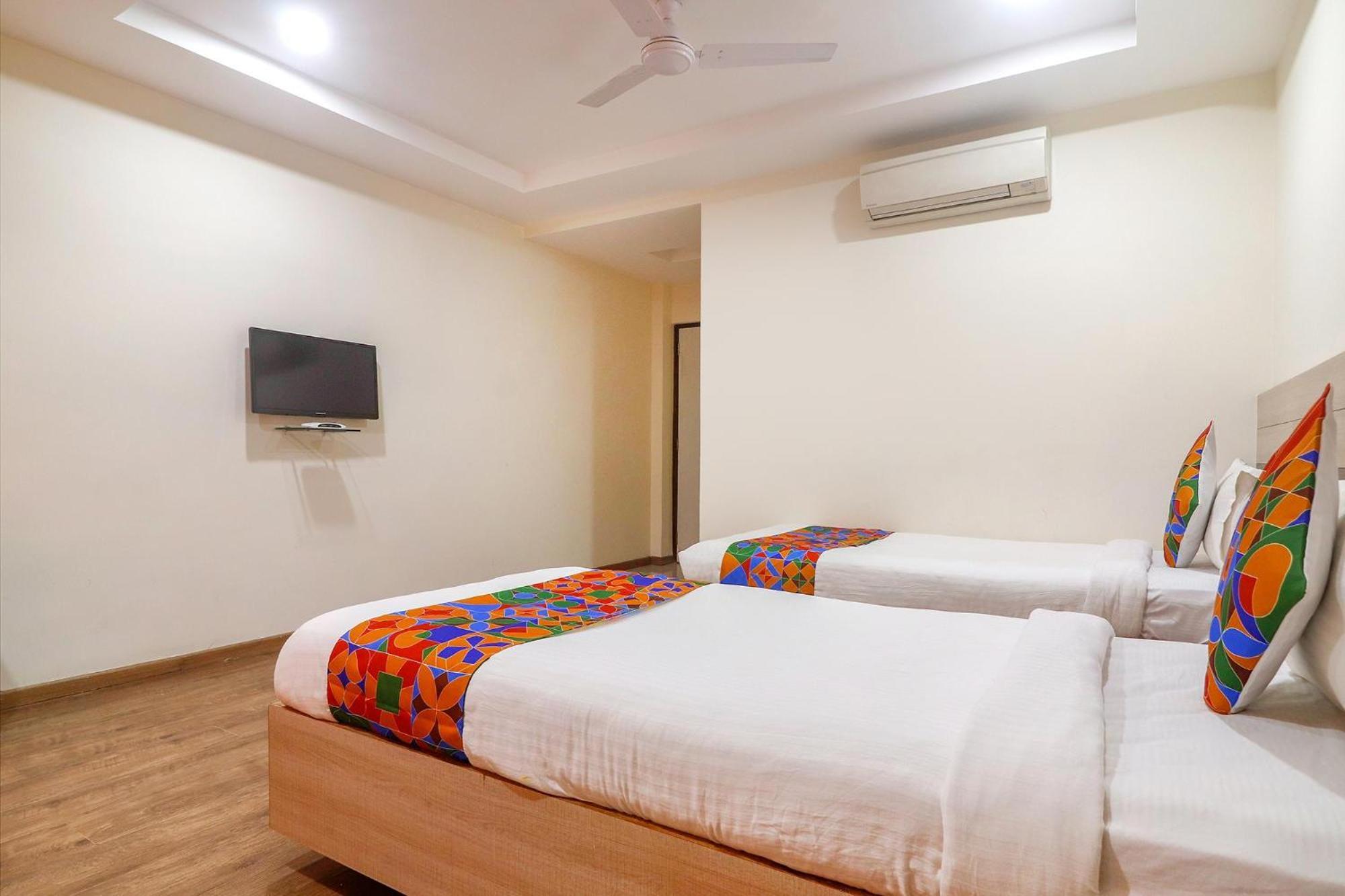 Fabhotel Pride Inn Financia - Nr Dlf Cyber City, Gachibowli Hajdarábád Exteriér fotografie